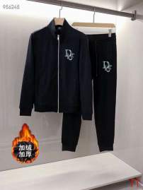 Picture of Dior Sweater Suits _SKUDiorM-4XL12yr24438569
